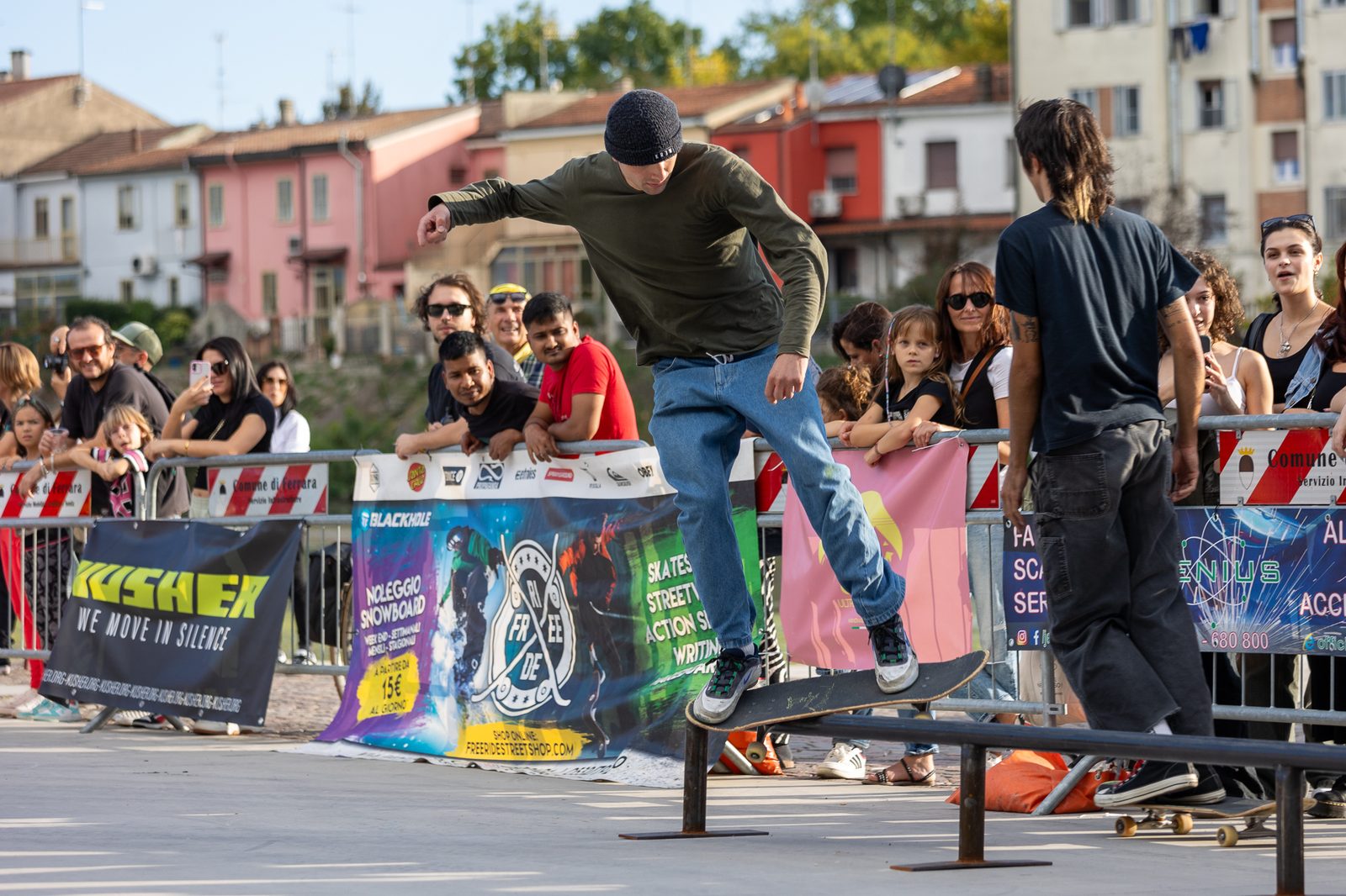 Trick sul rail davanti al pubblico
